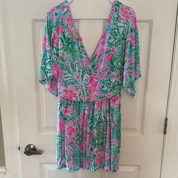 Lilly Pulitzer V-Neck Dress/Romper - Picture 4 of 5